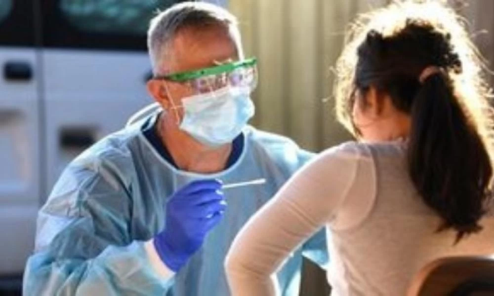 Ανησυχία για τα αυξημένα κρούσματα στην Καβάλα: Τι προτείνει ο Ιατρικός Σύλλογος